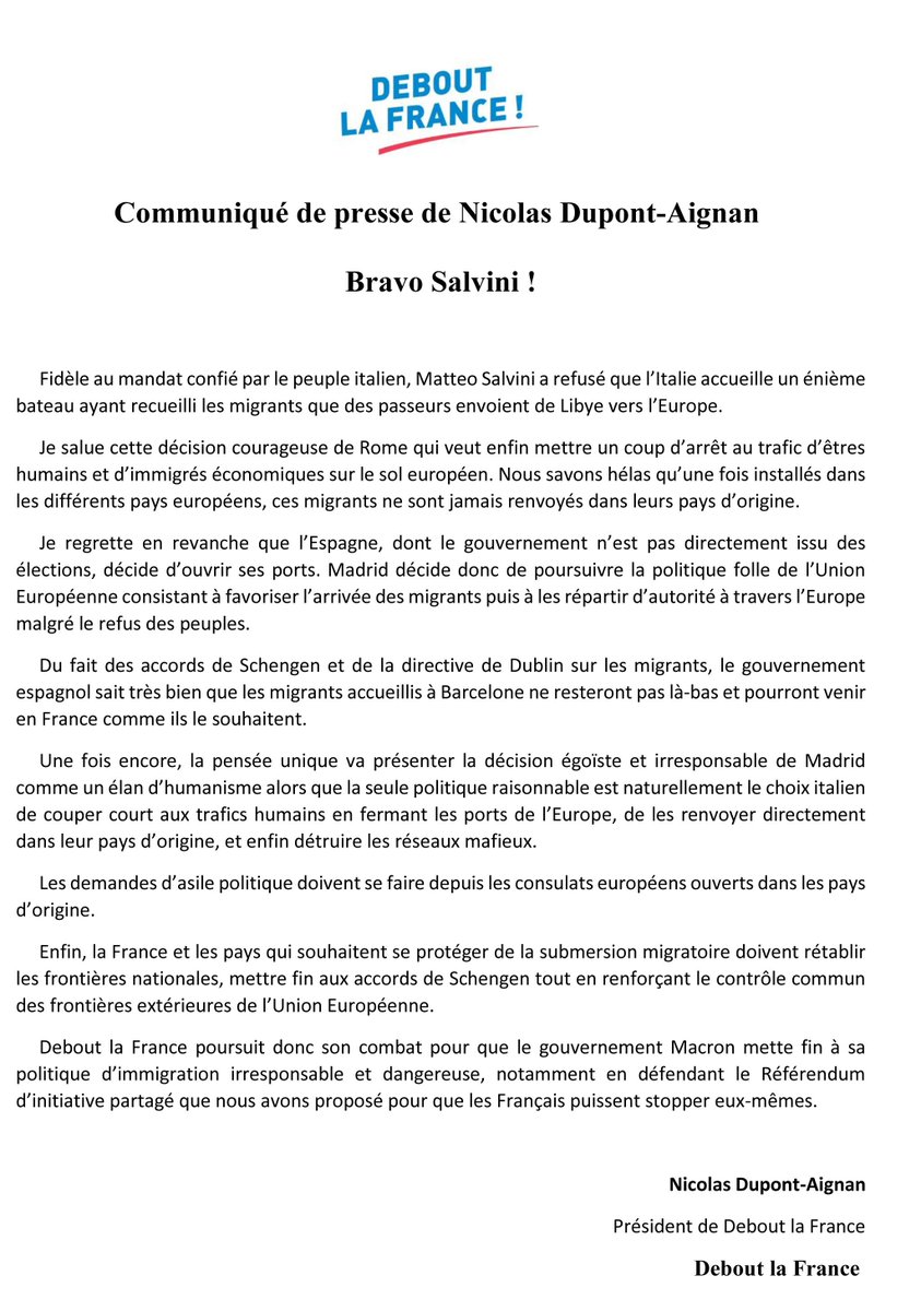 dupontaignan's tweet photo. #Aquarius Bravo #Salvini !
   
Fidèle au mandat confié par le peuple italien, M. Salvini a refusé que l’Italie accueille un énième bateau ayant recueilli les #migrants que des passeurs envoient de Libye vers l’Europe.
 
Retrouvez mon dernier communiqué de presse.👇 https://t.co/55UP0X6wLh