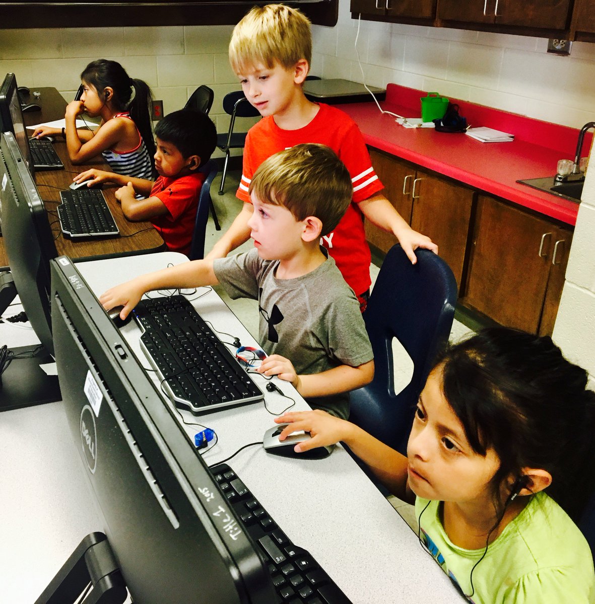 MurrayESOL's tweet photo. Summertime learning fun! #murrayproud #cokerelementary https://t.co/3IBI1j2m61