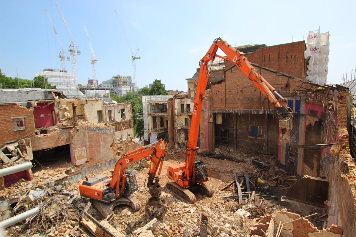 DortonGroup's tweet photo. Our experience in Demolition have allowed @dortongroup to succeed and perform in any project we take on. #demolition #PrincipleContractor  #recycling #OHSAS18001:2007 #heavyequipment #Brighton https://t.co/oa8COKWopB