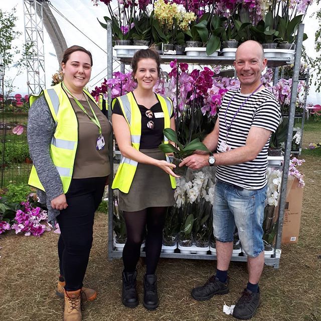 Jonathan Moseley (@jpmoseley) on Twitter photo Delighted that our Orchids from @the_rhs #rhschatsworth #flowershow from @doublehuk will continue to give pleasure to @ashgatehospicecare <a href="/Ashgate_Hospice/">Ashgate Hospice</a> here in #derbyshire <a href="/emmamasonpr/">Emma Mason PR</a> @loveorchids #upcycled #regifted #charity ift.tt/2xZ0MYc Delighted that our Orchids from @the_rhs #rhschatsworth #flowershow from @doublehuk will continue to give pleasure to @ashgatehospicecare <a href="/Ashgate_Hospice/">Ashgate Hospice</a> here in #derbyshire <a href="/emmamasonpr/">Emma Mason PR</a> @loveorchids #upcycled #regifted #charity ift.tt/2xZ0MYc