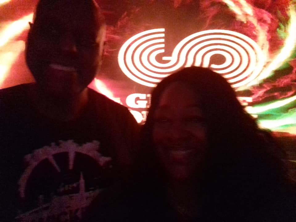 KymMazelle's tweet photo. OG'S of #housemusic #pioneers #global #foundation 💯👑👑🎤🔊🎧📷🌏🌐💕💋 great set Byron Stingily #reunion Great night #everybody @LouieVeganyc  @tonyhumphries #bobbyandsteve @NormanJayMBE  #ministryofsound #1stladyofhousemusic #youngheartsrunfree Every blessing Kym xo 🙏🏿 https://t.co/bwedw6icdP
