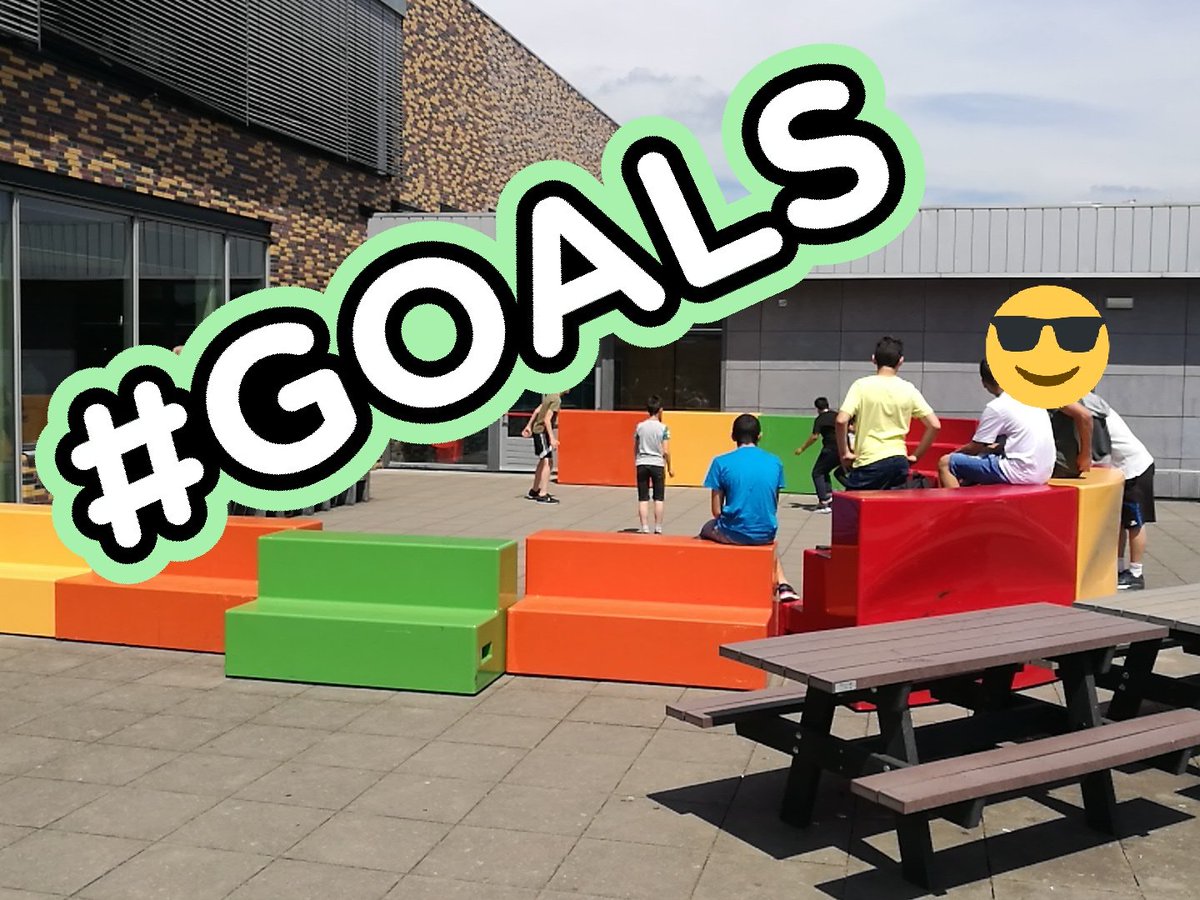 Gelukkig maar genoeg fanatieke voetballers buiten, en dat voordat de #pauzesport al is begonnen <a href="/NoordikCR/">CSG Het Noordik CR</a> @BeweegWijs