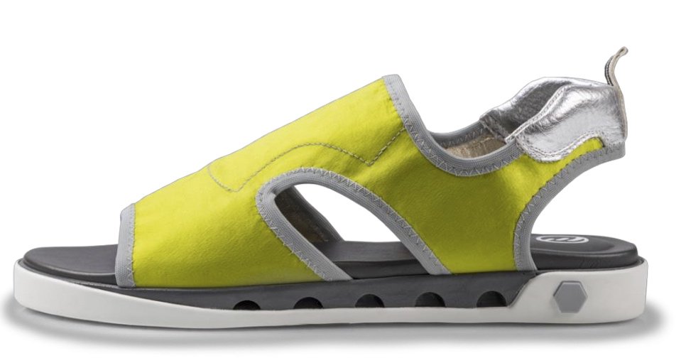 Today our graphene-based shoe on <a href="/sciam/">Scientific American</a>. Thanks to <a href="/IITalk/">IIT</a> Graphene Labs, <a href="/Be_Dimensional/">lifeMovement</a>  and <a href="/GrapheneCA/">GrapheneCA</a> !! scientificamerican.com/article/the-qu…