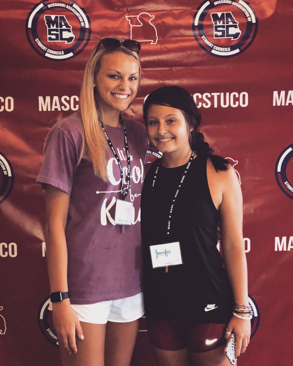 mennemek1's tweet photo. STUCO Leadership Camp-June 2018 @ Fulton, loving every minute of it!! https://t.co/zzdYBNJSVS
