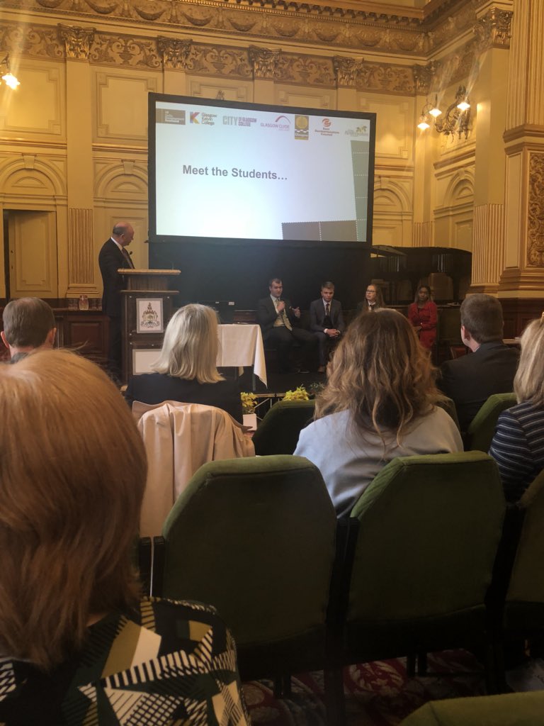 Delighted to be supporting the #FAPGlasgow. Great to hear from employers and students at the celebration event! @BAMConstructUK #FAPGlasgow #FoundationApprenticeships #EnhancingLives