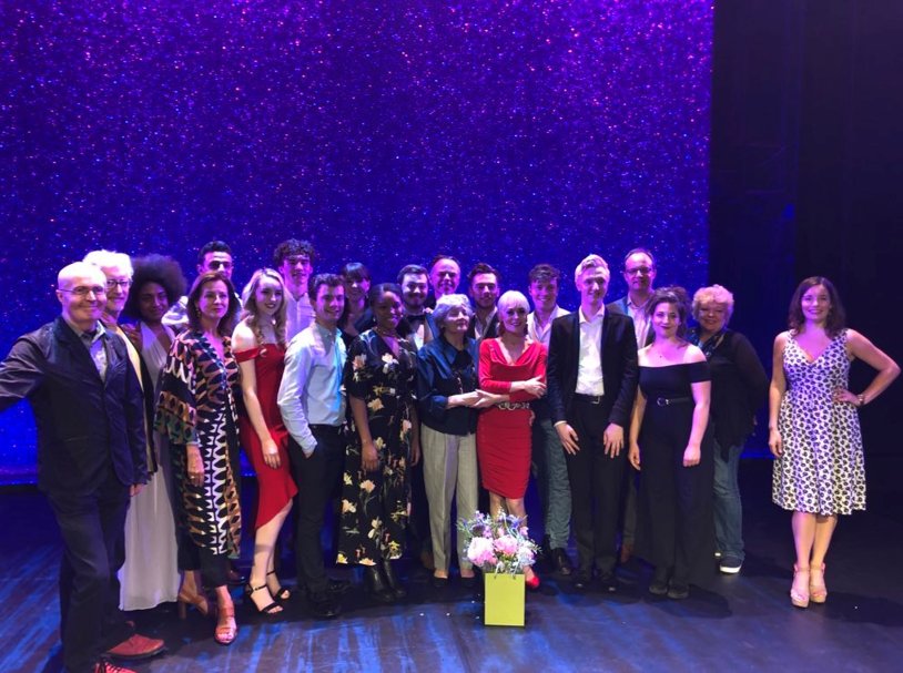 MercuryMusicals's tweet photo. Thank you to our brilliant #Stiles + #Drewe MTI #MentorshipAward, #BestNewSongPrize & #SSSSPOTY judges, @StilesandDrewe, @McKennaSusie, #SharonDClarke, #JuliaMcKenzie, @seckerson, @RebeccaTrehearn, @RebeccaCaine, @eggsbened & #StephenRidley for joining us yesterday! https://t.co/P4yY5BdvLw