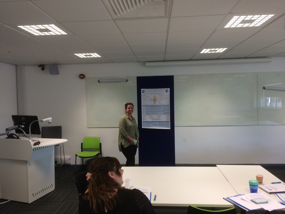 gds115gds's tweet photo. Paige kicks off the individual student presentations @uworcphysio @UoW_OT https://t.co/usqR4mRO61