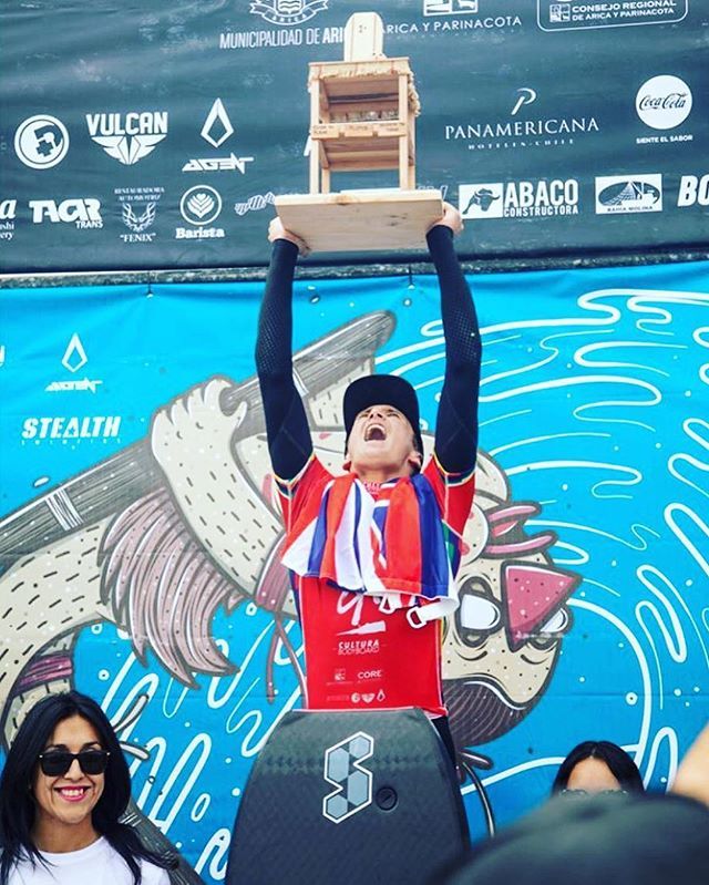riptidemag's tweet photo. Congrats to @tanner_mcdaniel28 on his maiden @apbtour victory at the Arica Pro. Tanner scored two perfect 10 point rides in the last 10 minutes of the final to complete an incredible victory over @pierrelouiscostes 🙌 can’t wait to see the highlights!… https://t.co/VkqH7t3izb https://t.co/0AFPD8duvn