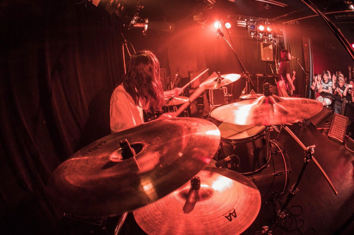 LAMPANT_girl's tweet photo. 06.09（土）これフェス🔥

ありがとうございました！！！
めちゃめちゃ楽しいフェスでした！！
最高のライブになりました！！
またライブハウスでお会いしましょう！！

次回06.18（月）アメリカ村DROPでお待ちしております！！

photo by @keijukawase 

#これフェス https://t.co/cIUkulKxsr