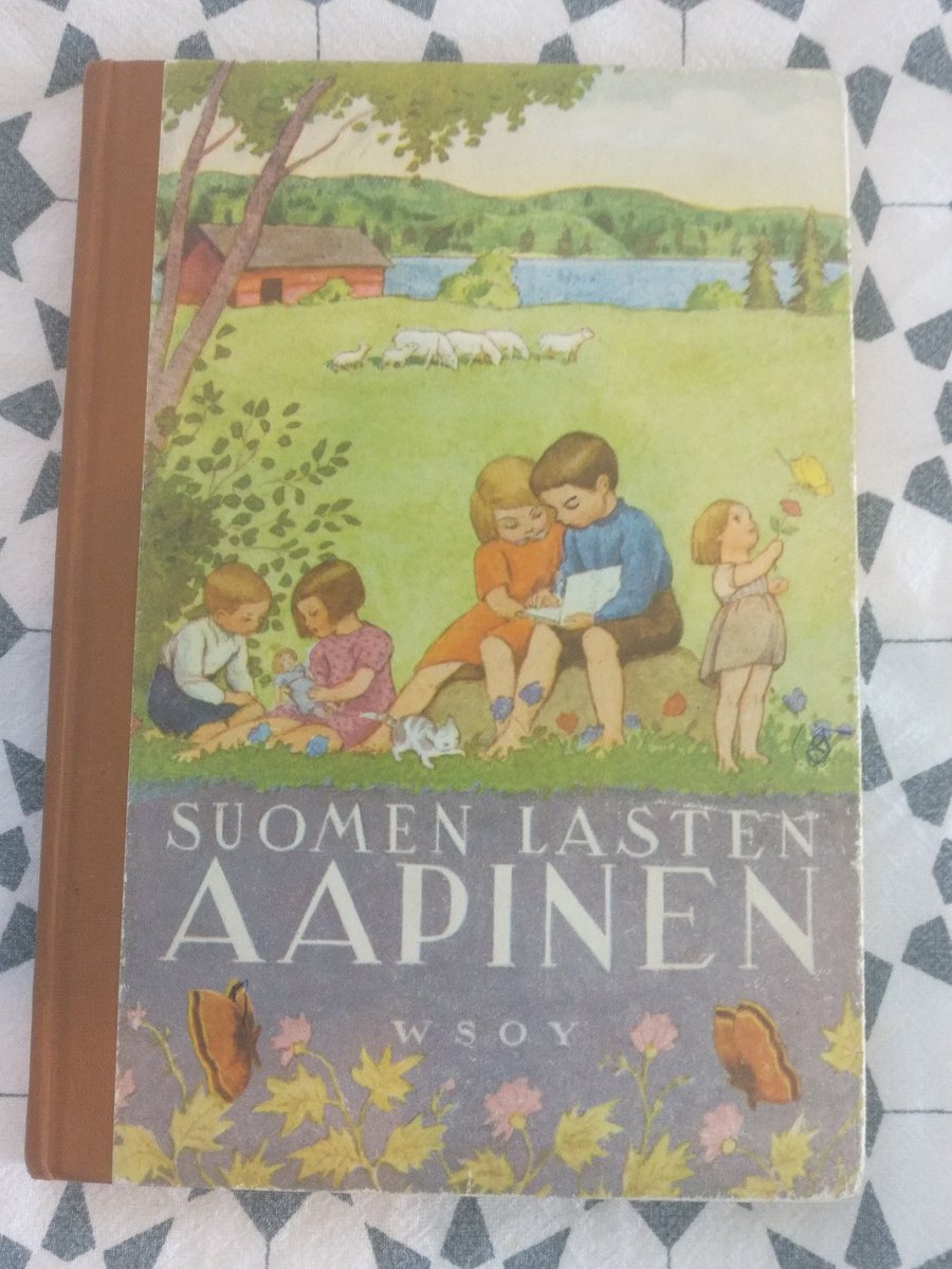 dizzthefrizz's tweet photo. This I need to show you! I found it at a local antique shop last week. It's a Finnish school book from 1951 with beautiful illustrations by Rudolf Koivu! I haven't felt this excited in a long time. 🙂 https://t.co/YoAqFLRijy