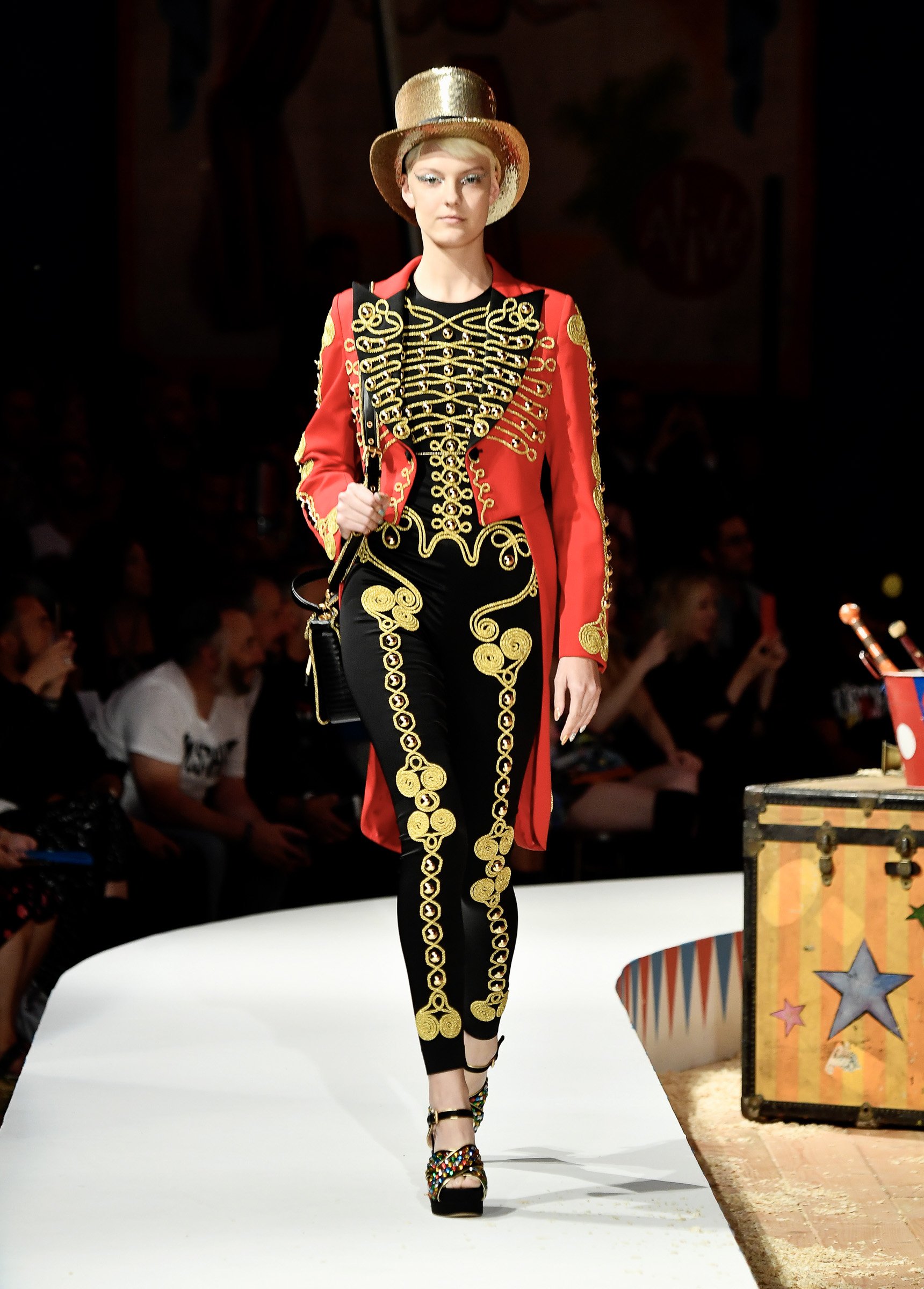 MOSCHINO/モスキーノ ジェレミー・スコット- MOSCHINO/モスキーノ ジェレミー・スコット-