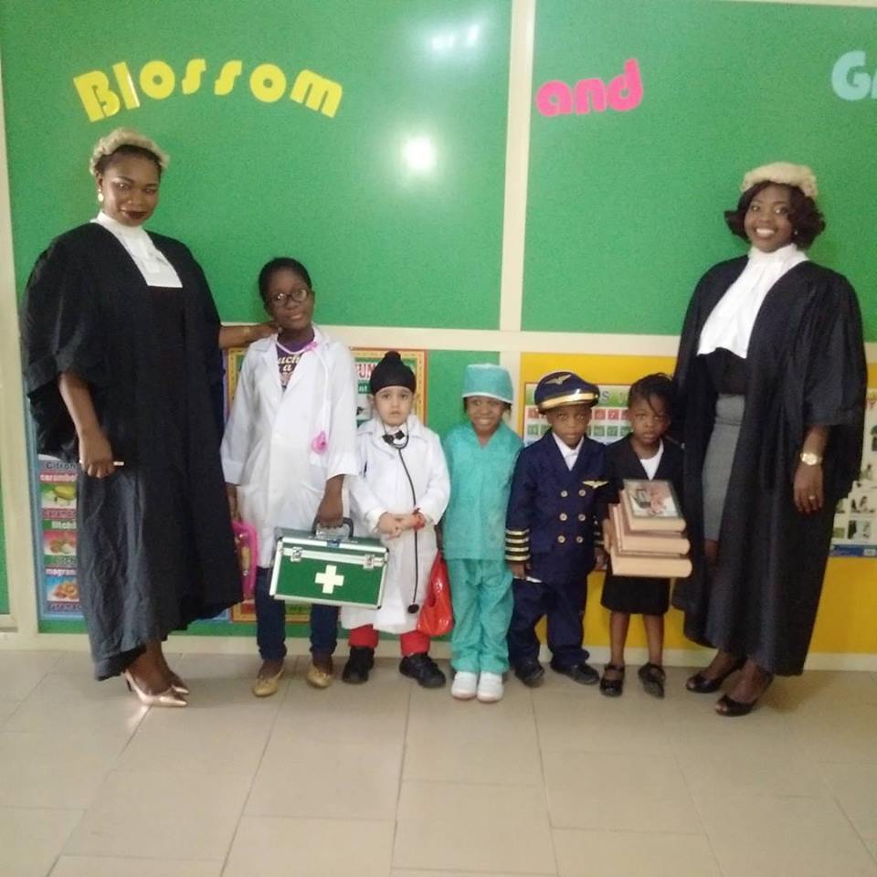 TeenCodersNG's tweet photo. #TeenCoders
#SummerCamp
#CodeStudio10
Throw back to #AppletonSchool career day https://t.co/xFH0YSeZdM