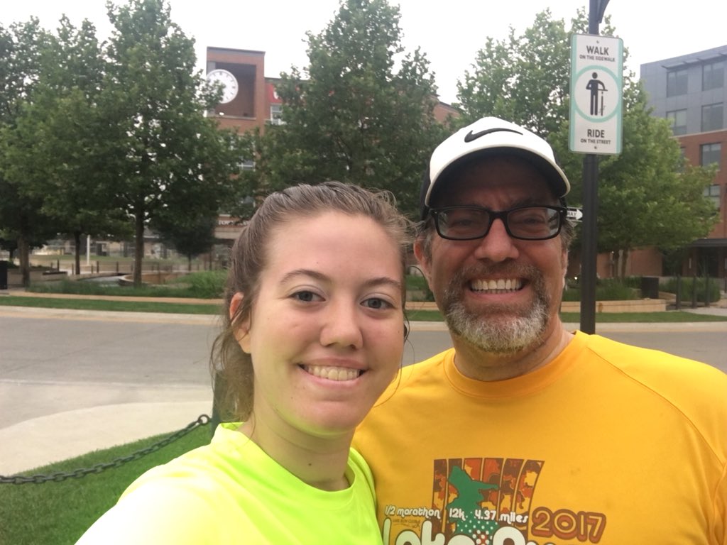 tdrosen's tweet photo. The celebratory 6.11K run with Princess Birthday Girl Badger...because 16K would just be silly.  #HappySweetSixteen #TeamRosenBadger @agrosenberger @rlogborn https://t.co/Pi7fPuRTgi