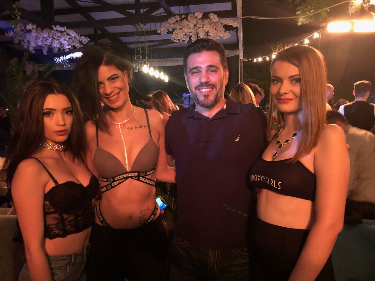 jimaustin66's tweet photo. The true Power of beauty 😍 Had great time at #bucharestsummit see you all next time🙃 https://t.co/itbjeh8VnO
