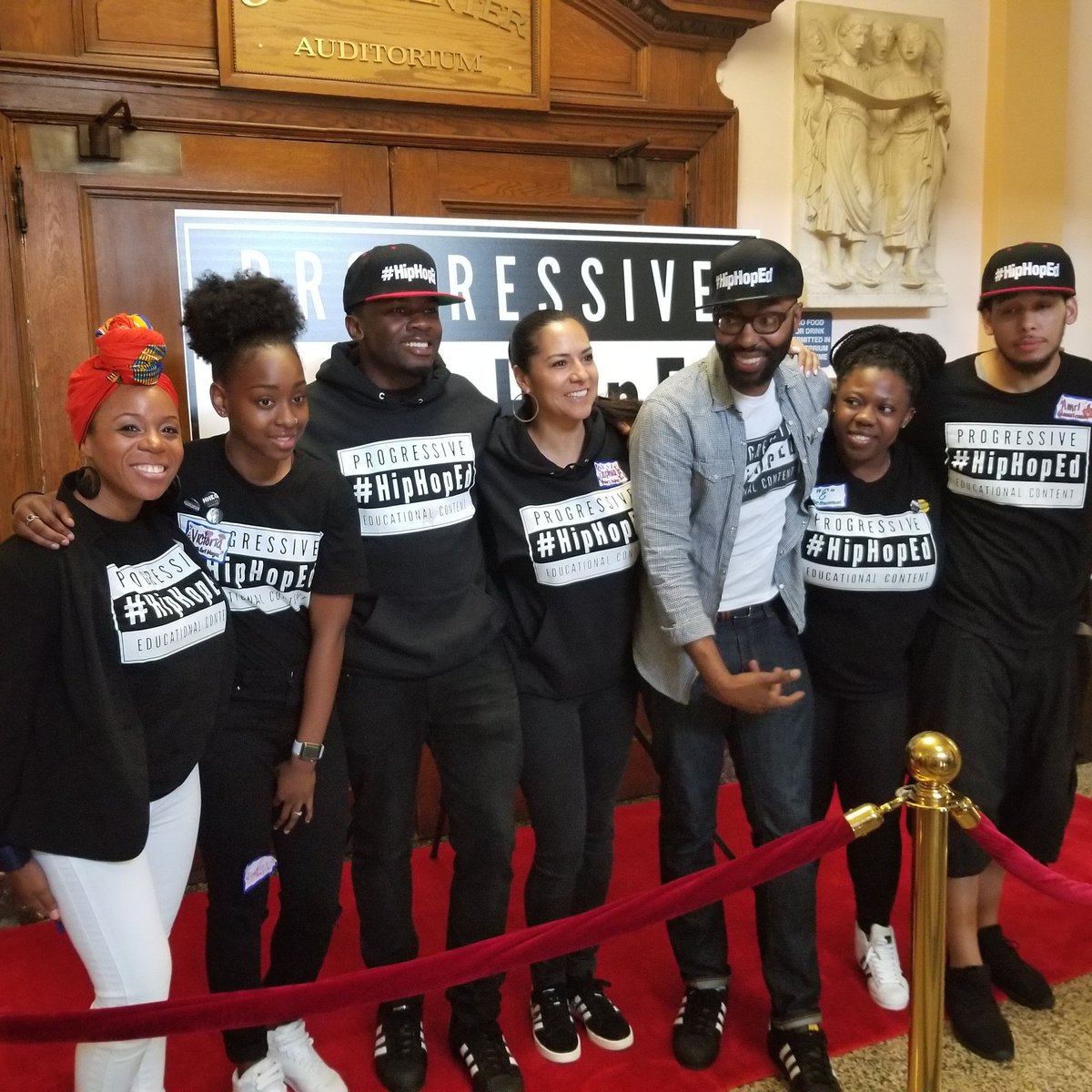 juliaerin80's tweet photo. If you do not yet know about #HipHopEd you need to fix that right now. #HHEC2018 was the best educational conference I've ever been to and I've been to many. Such an honor to stand up and be counted as one of these folks. https://t.co/QWbzja33tU