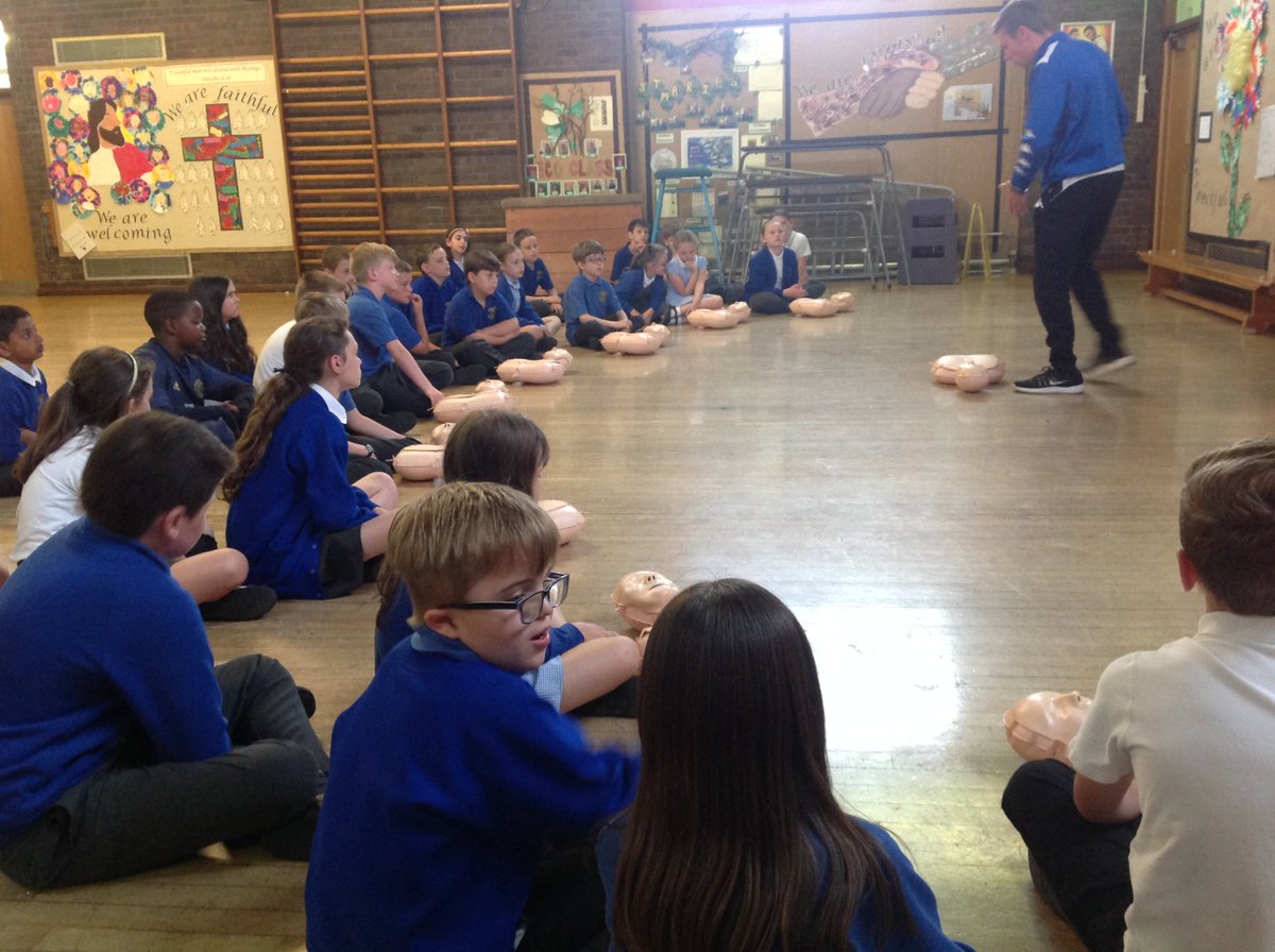 LaticsCommunity's tweet photo. 💙 Children in Year 5 at @stmariessch being educated about CPR as part of our Healthy Hearts project. 

🌟 The programme sees us deliver life saving activities to primary school pupils across the Wigan Borough. 

#wafc https://t.co/LBKzDIIbGk