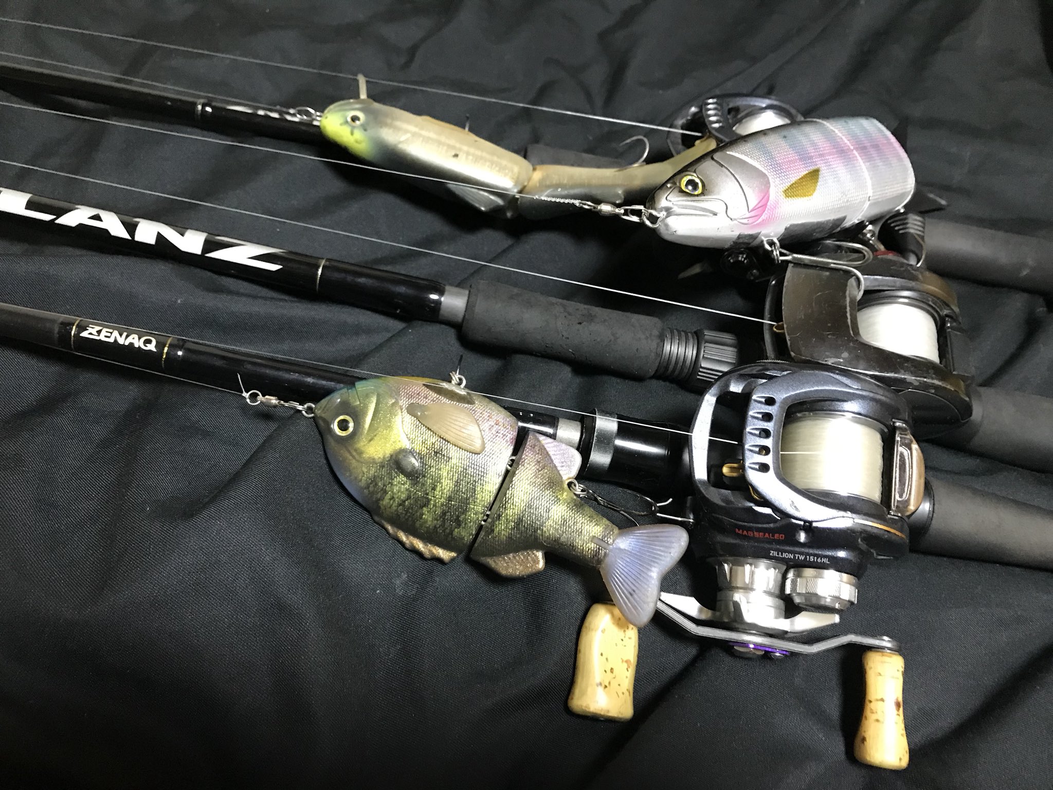 おこめ ビッグベイトゲームのこれからの時期のタックルセッティング 基本ハンドル変えたりはしない人間だがブルシューターjr 160だけはこのハンドルにしとかな釣りしにくい T Co 7f8m2ryads Twitter