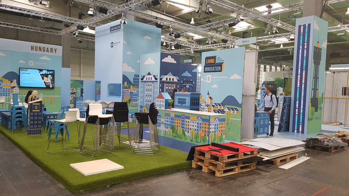NetlifeHU's tweet photo. @cebit https://t.co/d2BCLxqaGF preparations - Hungarian stand will be cool again! :-) https://t.co/IAS79hwkLC