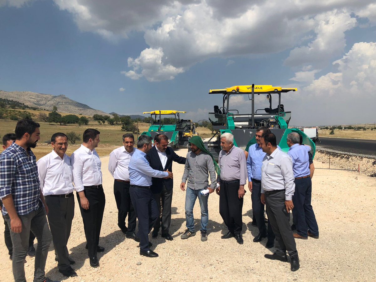 AhmetAYDIN_02's tweet photo. Nissibi köprüsünden Kahta’ya kadar otoban ayarında duble yol çalışması son hızı ile devam ediyor.. https://t.co/D4ZBQcioXO