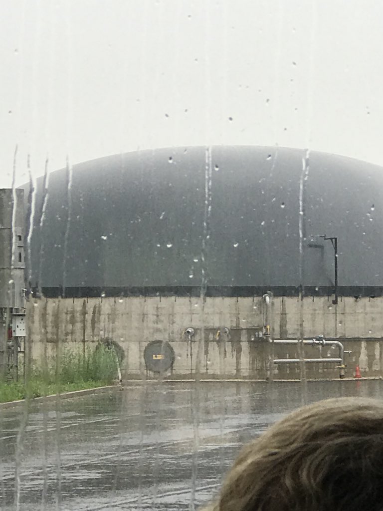 FarrugiaChristi's tweet photo. 1ère visite officielle @GRDF #DCTIDF de l’installation de #méthanisation #Thoirybioénergie de @zoothoiry qui injecte depuis le 18 »7 mai @thoirychateau : près de 22 000 tonnes de déchets qui produiront du #gaz vert 👍 https://t.co/KLeo3KxzhQ