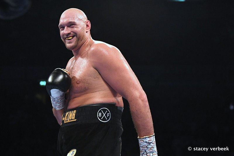 WorldBoxingNews's tweet photo. .@Tyson_Fury: Four fights to Anthony Joshua or Deontay Wilder https://t.co/72KoocZBXd https://t.co/limE5IIszT