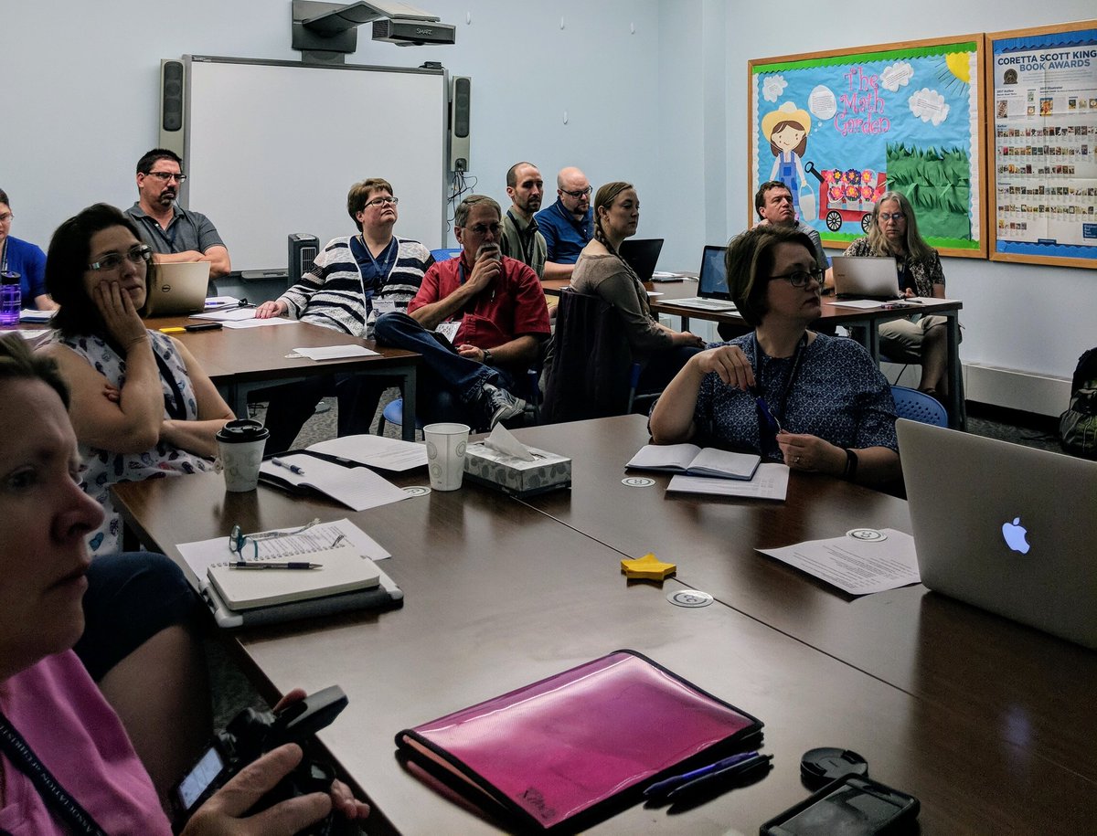fawcetttl's tweet photo. Getting started with OER #ACLPro #ACLib18 https://t.co/1YpY5UJOSg