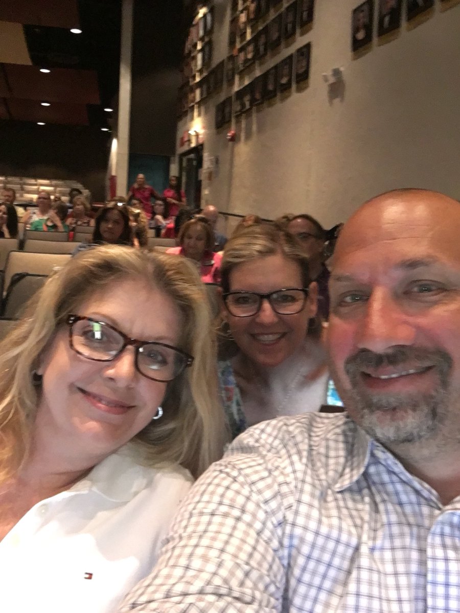 theschwartz96's tweet image. OB Principal’s representing at #VCSLEARNS