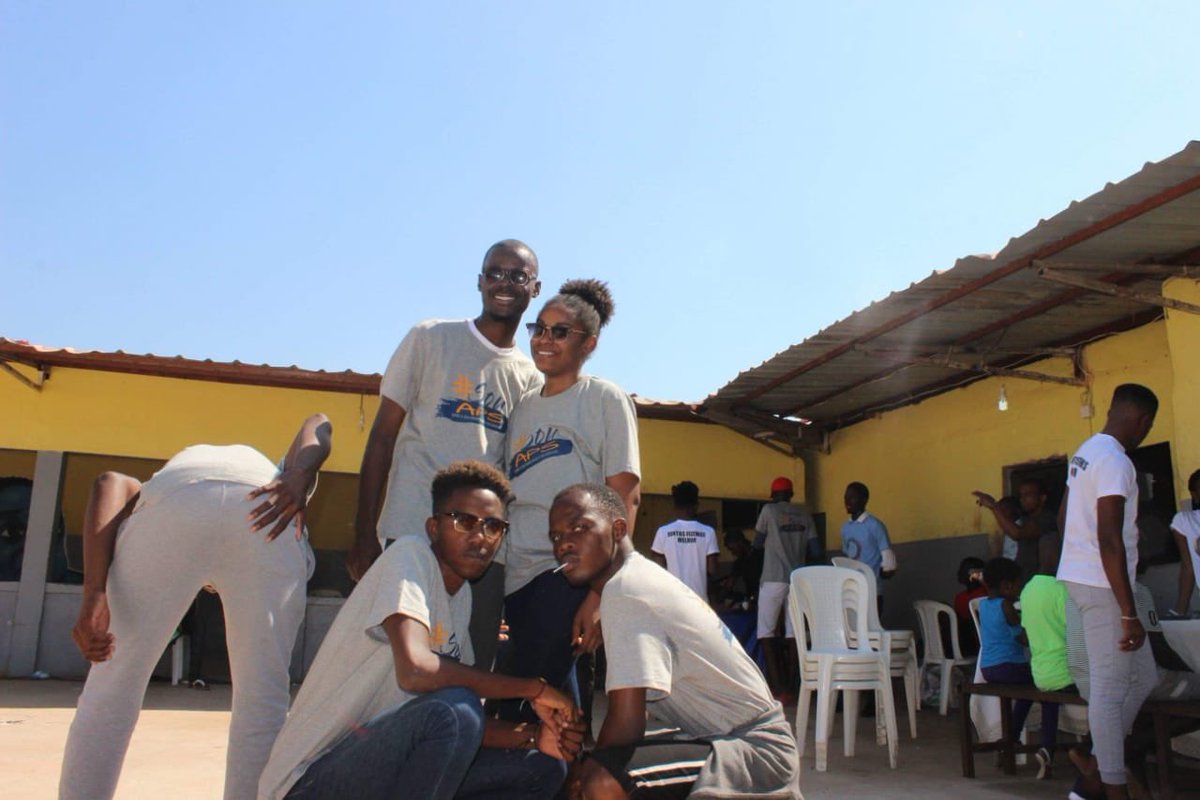 ApsSorrir's tweet photo. Música,dança,teatro e muito humor,também fizeram parte desse dia tão maravilhoso.
Ainda sobre a visita a confraternização ao centro de acolhimento de crianças e jovens EL BETEL 
Uma vez APS,APS para Sempre https://t.co/GocPCvK232