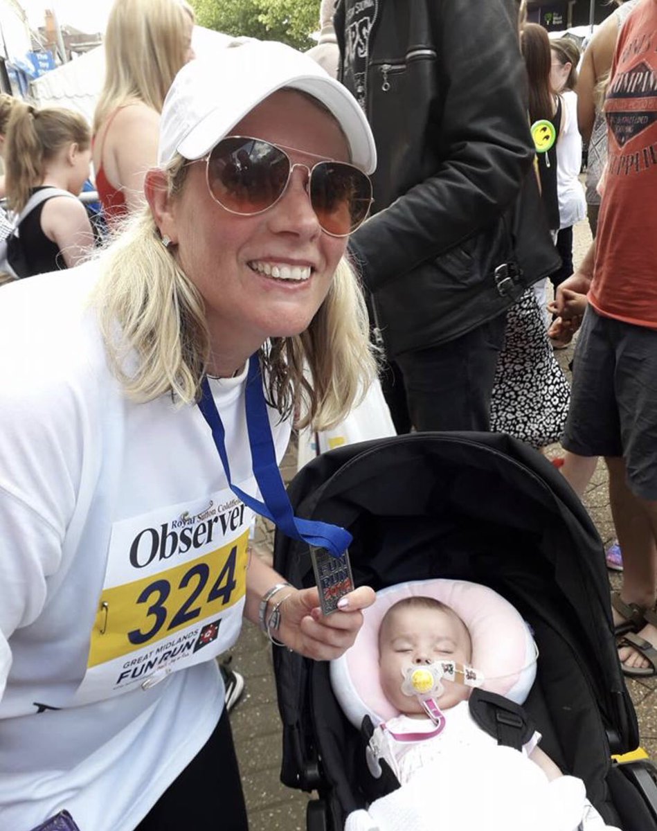 yvelynch's tweet image. Huge congratulations to the very beautiful Sonia Wood for completing the ‘Sutton Fun Run’ for ‘Baby Isabelle’ &amp;amp; raising a fantastic sum of £220 on behalf of ‘Team Mere Green’ .. we are very proud of you Sonia.. well done you ! 👏👏👏

#suttonfunrun
#summer18
#yvonnesphotos
