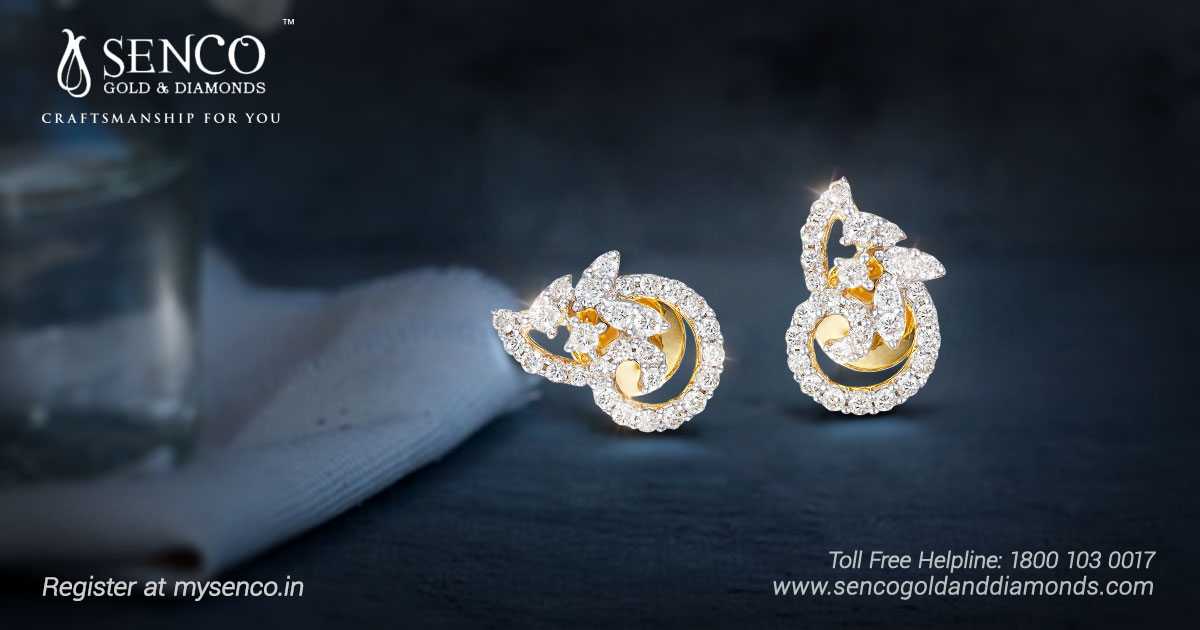 Senco Gold Women Gold & Diamonds 3-Layered Floral Stud Earrings :  Amazon.in: Jewellery