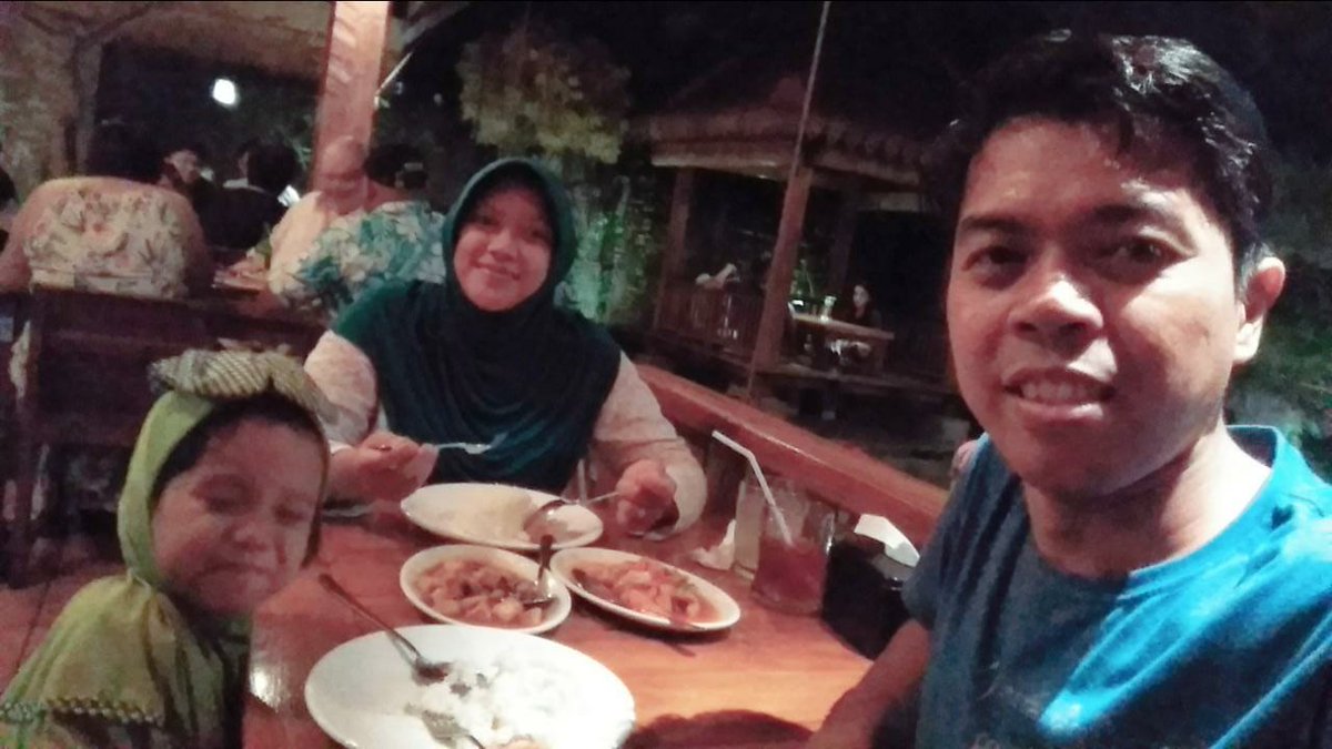 yang ini #team #bali <a href="/Sambayon/">skysunlover</a> @donersean ntab jiwa!!!