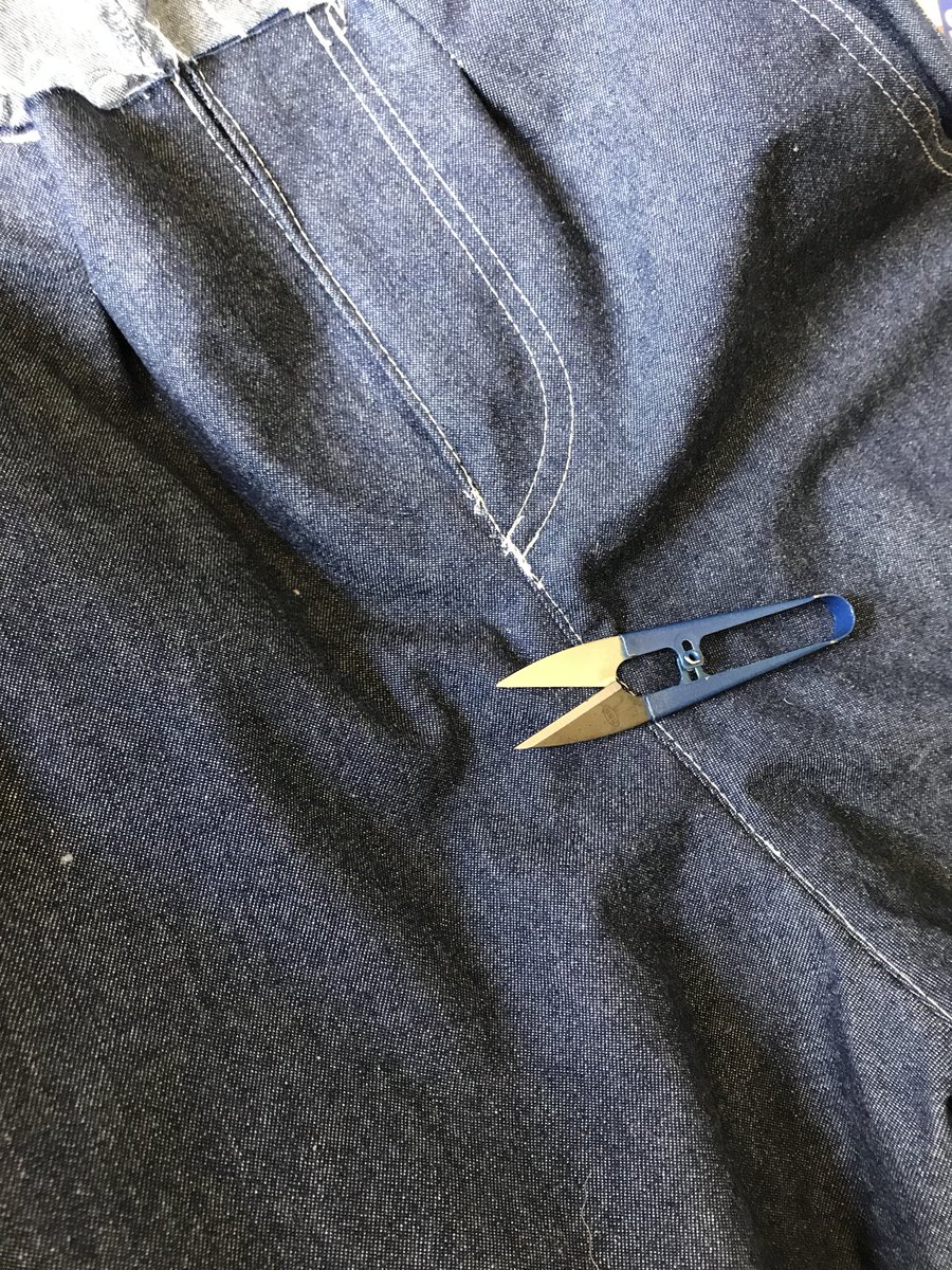 JumpingShipsUK's tweet image. #herefordhour #cullotes are progressing! Looking pretty good 😁 #denim #madeinherefordshire🇬🇧