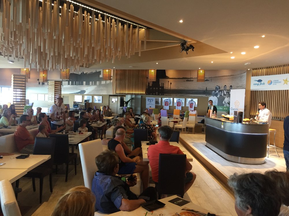 PordenoneFiere's tweet image. #EasyFish 2018: #Lignano celebra i sapori dell’Alto Adriatico.

Tre giorni di #cucina d’autore, #showcooking, #degustazioni e stand enogastronomici a ingresso gratuito.

🐟fierapordenone.it/easy-fish-2018… 🐟

#mylignano #fvglive #pordenone #turismofvg #friuli #fvg