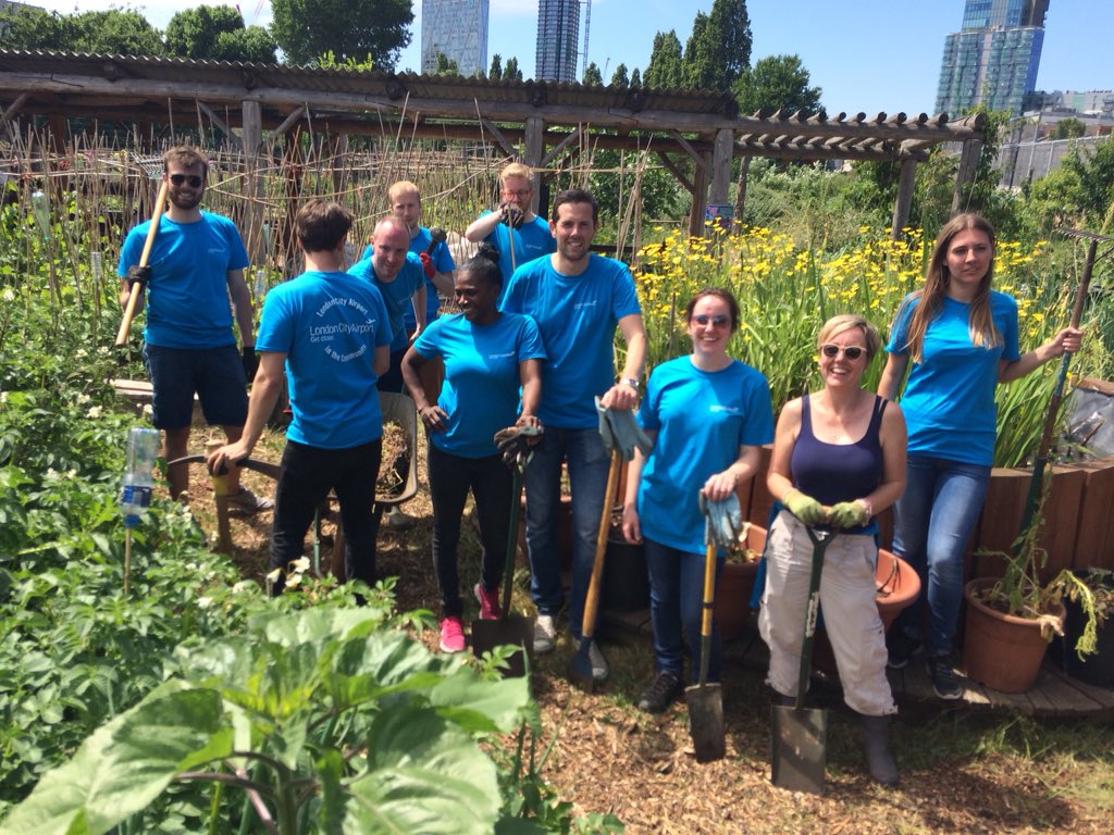 As part of #VolunteersWeek today’s LCY team are at @spitz_cityfarm to help out on a glorious Summers day. Some of us need sunscreen! The farm is just 30 mins away from the airport and it’s great fun.