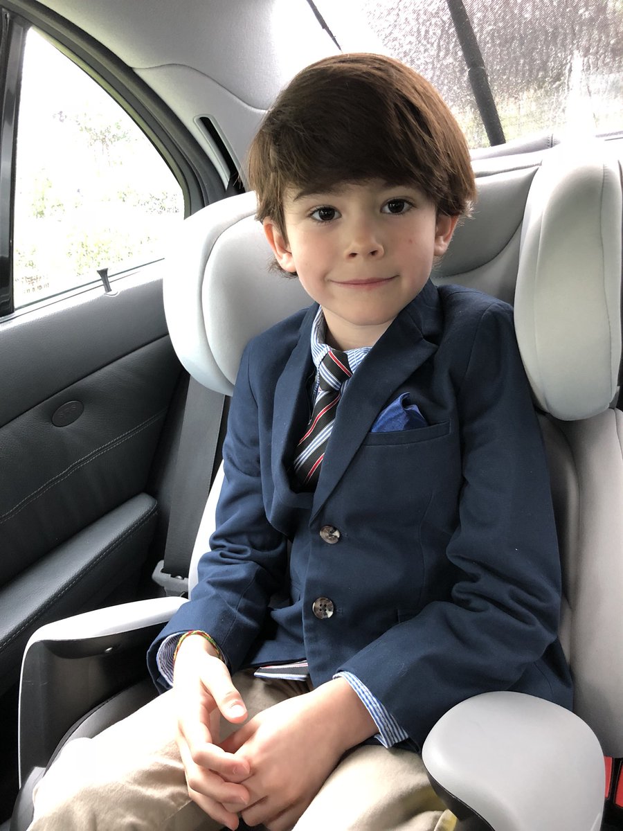 AnneDayMcCabe's tweet image. It’s my 6yo’s first Monday out of school, so he’s coming to the #Curo office to work! I told him he could dress more casually, but he insisted on the tie 😜. First up on the agenda is listening to the @LPLResearch #LPLMorningCall