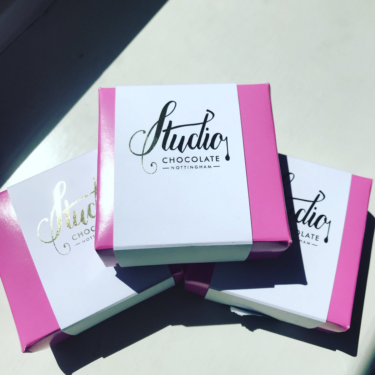 FullbrookGroup's tweet image. Perfect office treats for #Monday! #studiochocolate #chocolatetreats #nottingham #local #chocolateart #chocolate #IT #technology #ITrecruitment #techrecruitment #officelife #recruiterlife