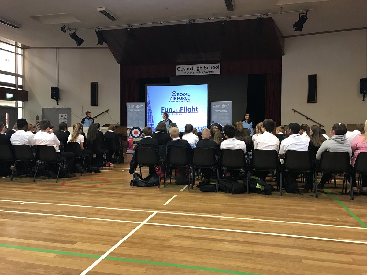 EngagementRaf's tweet photo. Thanks for having us there today @GovanHighSchool! #funwithflight #STEM #NoOrdinaryJob #rafcareers https://t.co/Yt4rcy7b2Z