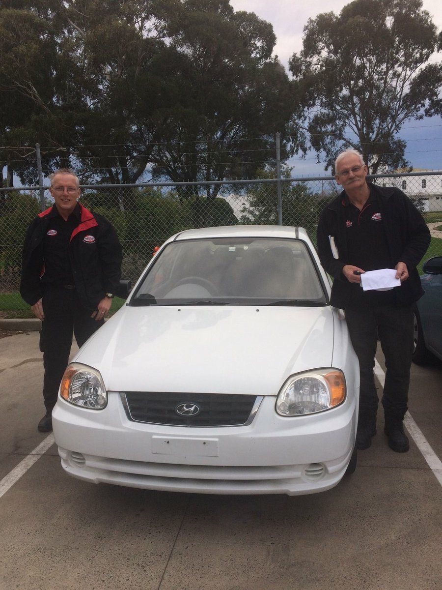 ConcernAust's tweet photo. Thanks to Colin for donating this car - fixed by #HandBrakeTurn students & sold today! Thanks to Terry, JP at Pakenham Police Station for donating this bike today! #Karma #Community #RepurposeForGood #education #automotive #training https://t.co/uRnDTatFTT