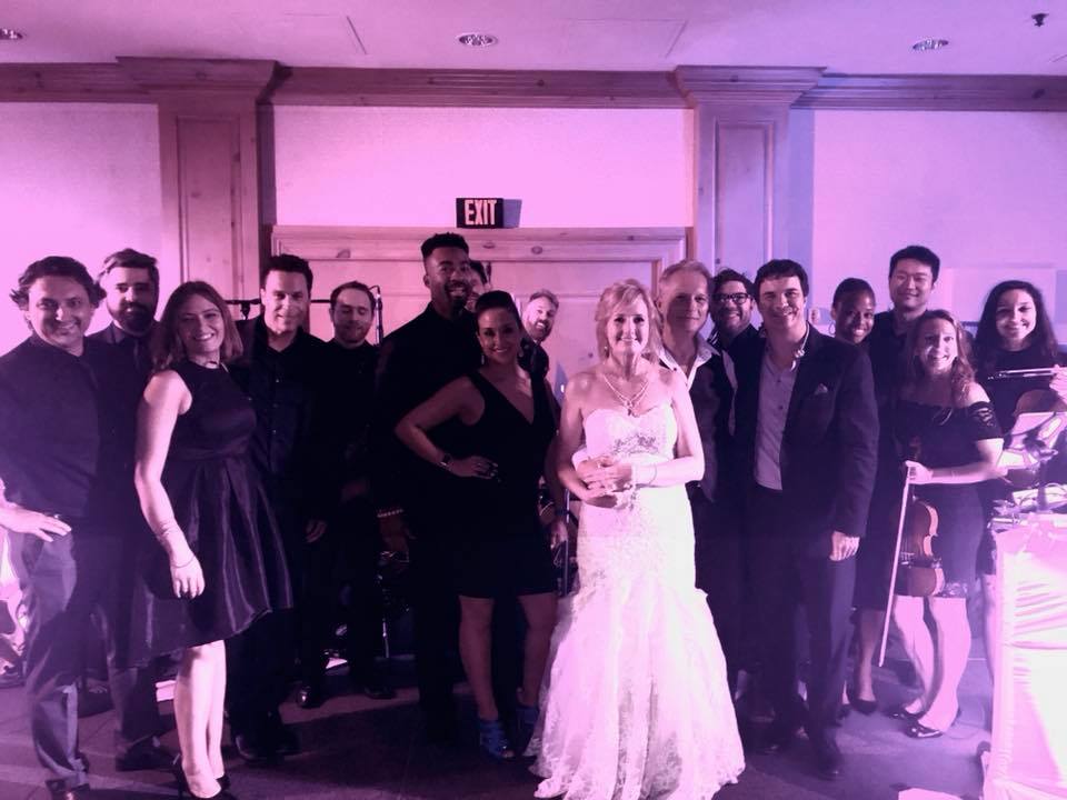 maggiespeaks's tweet photo. On Saturday, #MaggieSpeaks had the honor of performing for Ronda and Richard at their #wedding with our 15 piece ensemble, @talkoftownband. Another packed dance floor and amazing experience! #Congratulations to the happy couple!  #eventprofs #lakegenevawedding #entertainment https://t.co/JZZ4iH3Kn2