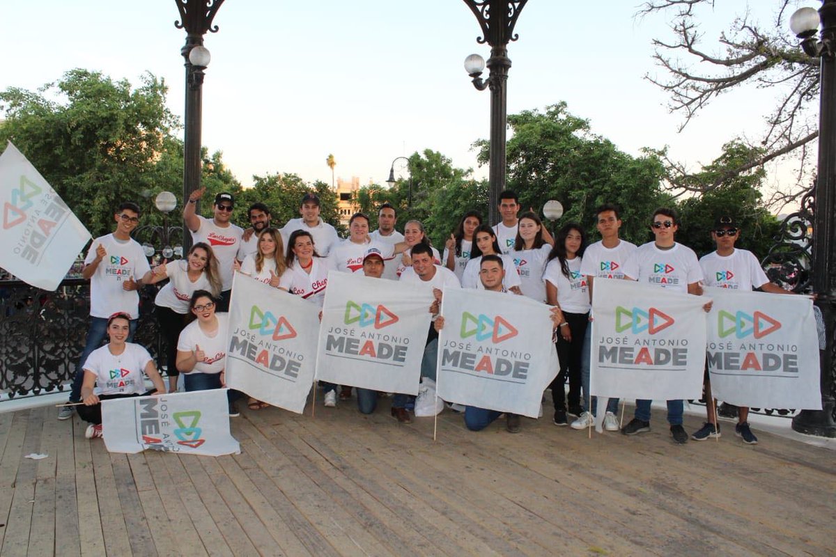LosChepes18's tweet photo. ¡Los #ChepesSonora seguimos compartiendo las propuestas del próximo Presidente de la República; @JoseAMeadeK! ¡Vamos con todo por un #MéxicoChingón! #ChepesConMeade #MeadePresidente https://t.co/SE0vr3RWNa