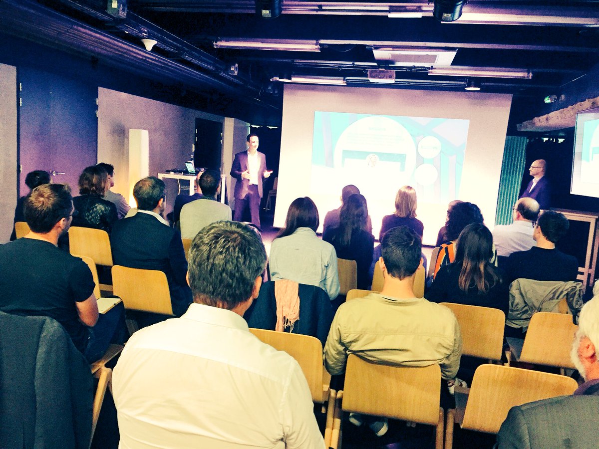 Le_Poool's tweet photo. Ce soir à @LaFTRSM : #conférence sur le #SocialSelling et l’#InboundMarketing avec @ARMobile1 et @InPuzzleFR 🚀🌎 #startups #international #web #réseauxsociaux https://t.co/aHnHA5VAq8