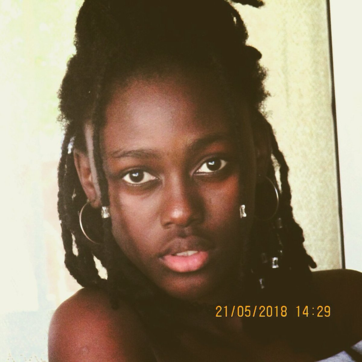 AfricanasL's tweet photo. #Thenjwai #Tody #lindas #Africanas #belezapura #bonitas #negras https://t.co/Mo16ey1gBg