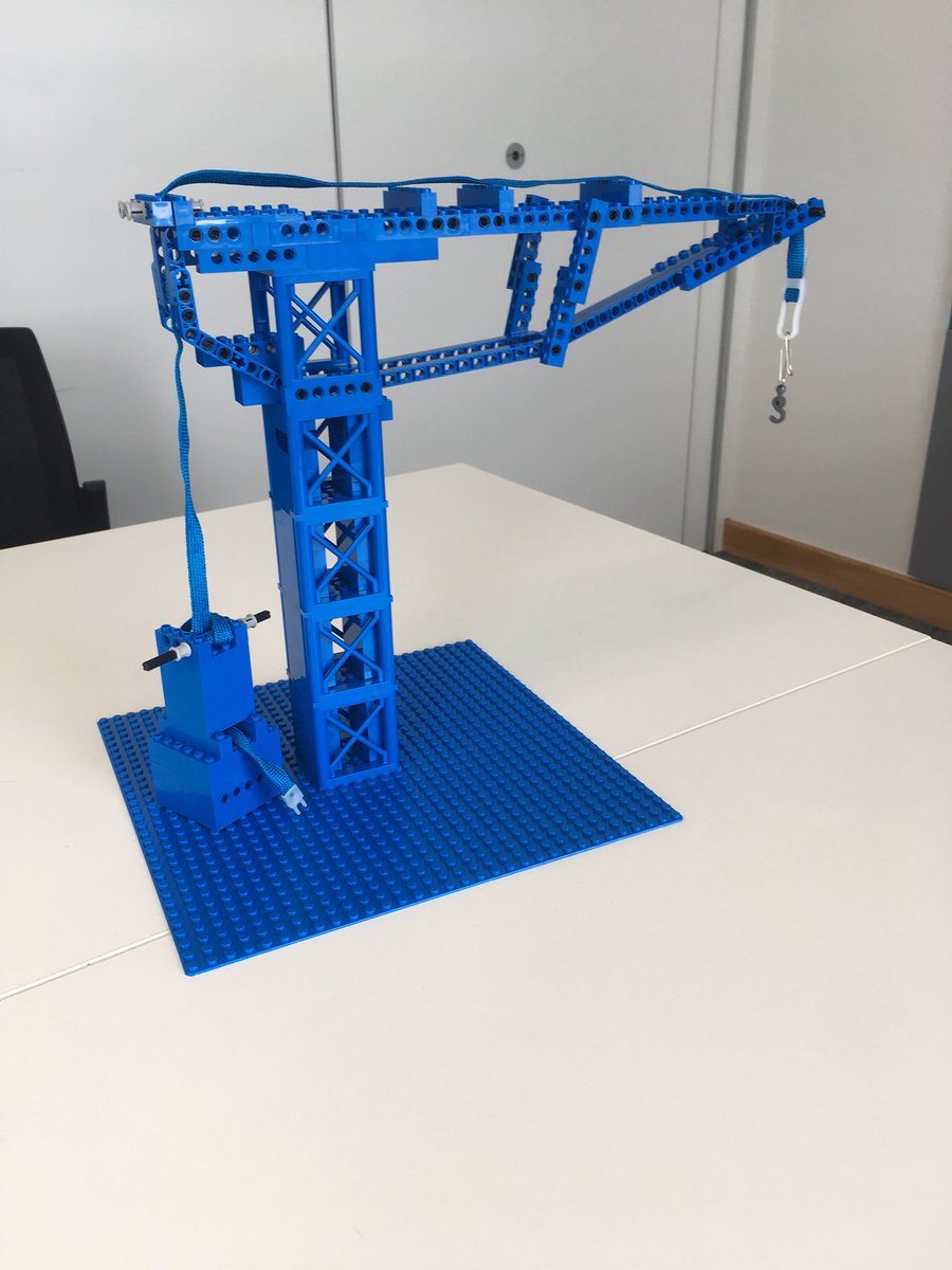 RebCPhillips's tweet photo. @Cundall_Global Engineering Challenge - Lego cranes carrying post-it notes #Lego #thisiscivilengineering #INWED18 https://t.co/u144QqjCRk