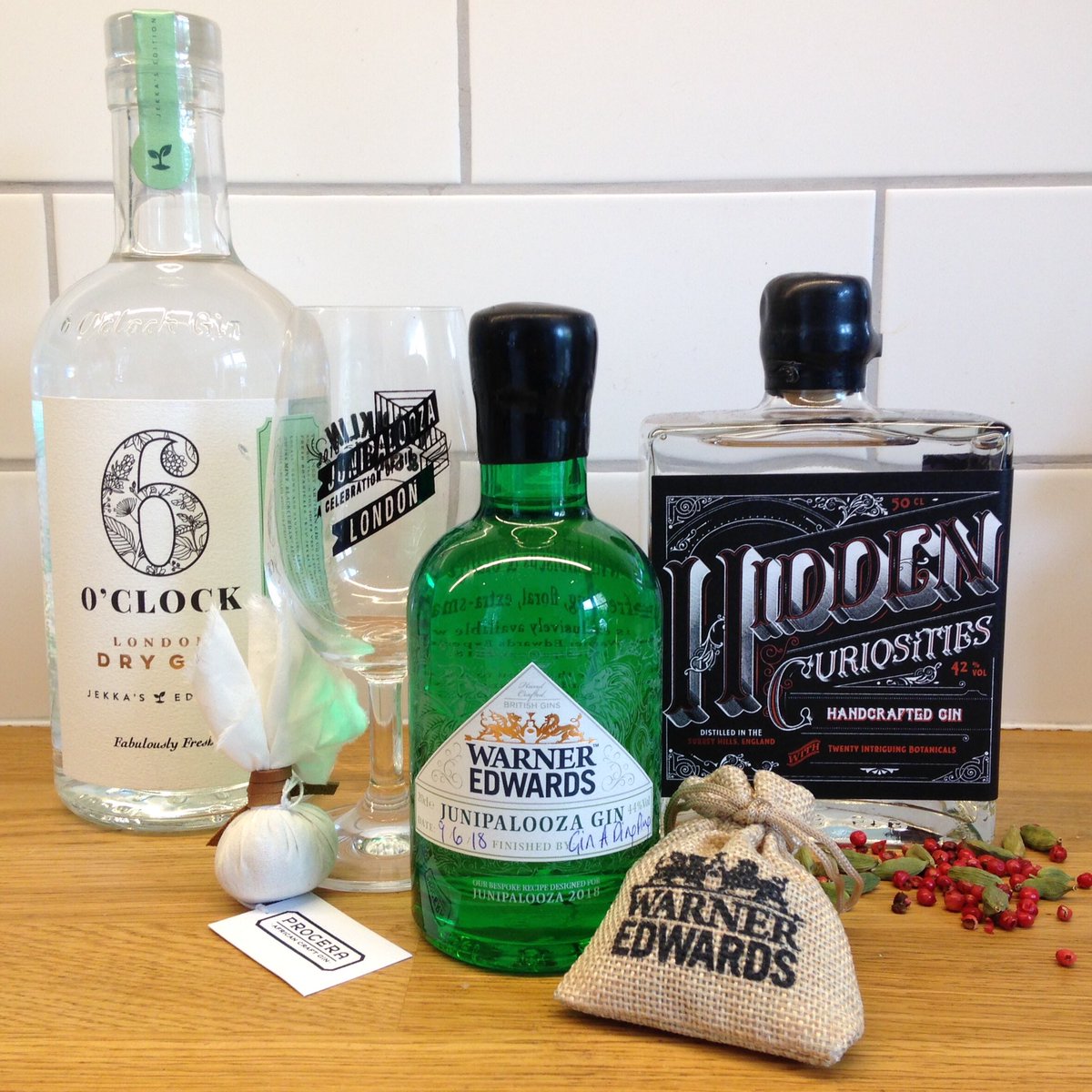 Gin A Ding Ding tweet media