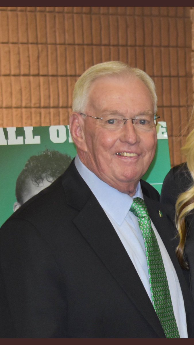 Arkansas lost a coaching legend this morning in UAM’s Alvy Early.  A true Hall of Famer. Prayers to <a href="/AStateFB/">Arkansas State Football</a> DL coach Brian Early and his family.