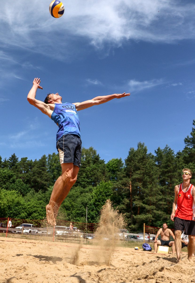 ValmieraBeach's tweet photo. Spilgtākos FOTO 📸mirkļus no #ValmieraBeach 2.posma 🏐🏆apskaties šeit: https://t.co/DjDGfah0Kl https://t.co/28AKaTRPNI