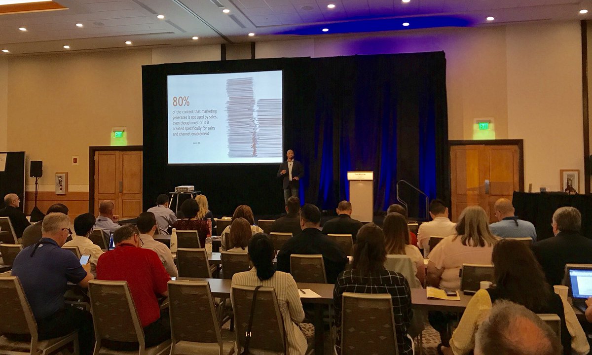 TMSAtoday's tweet photo. Woah - 80% of the content that marketing generates is NOT used by sales! #Align4Growth #TMSA2018 #CreateTogetherness @jeff_davis2 https://t.co/pC36boAxlJ