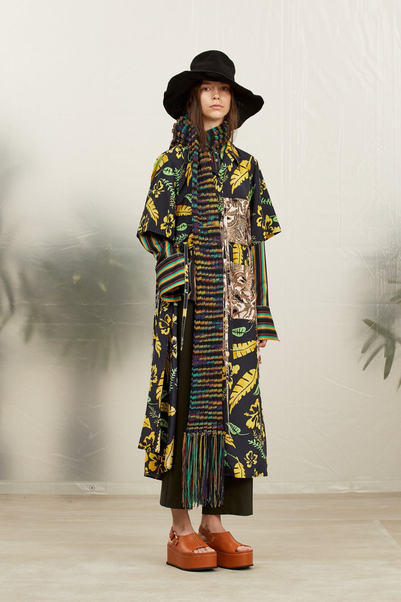 JenniferKYoo's tweet photo. What resort dreams are made of.... @31philliplim @VogueRunway https://t.co/FlBvE8yl0N