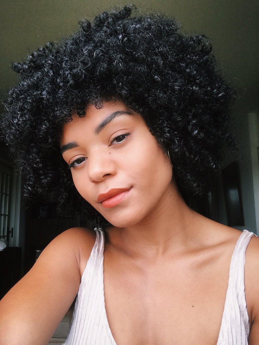 Joana Borja on Twitter: &quot;ACCEPTANCE+NATURAL LIGHT=NATURAL GLOW 1 1/2 year has led to meetin my natural curl the 1st time in 25 years✊🏽I did it for me but 🙏🏽to all the natural