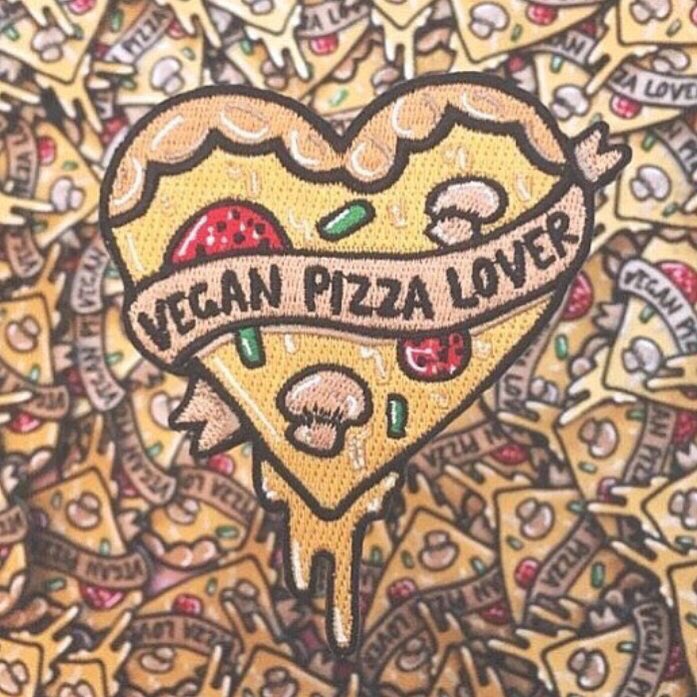 OnePlanetPizza's tweet photo. Don’t vegan artists rock?! We’re totally in love with @MoocylusDesigns 😍👌Go check out her page! She’s now doing commissions too💥🎨 If any of you are running vegan businesses and want a shout out then please get in touch as we’re here to help ✍️🍃

#vegan #govegan #plantbased https://t.co/JgXyvuEWnt
